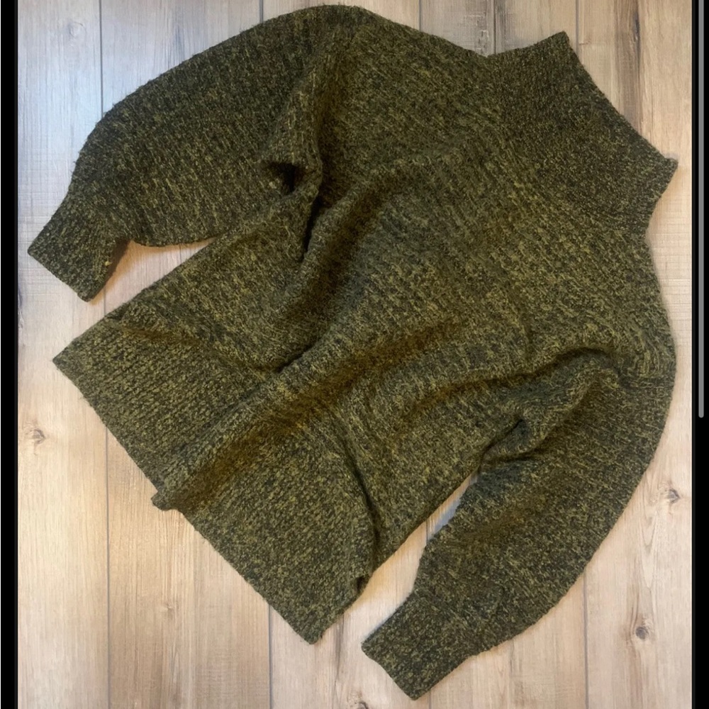 NWOT Topshop Chunky Knit Oversized Soft Cozy Women’s Sweater Size 4 Green Black